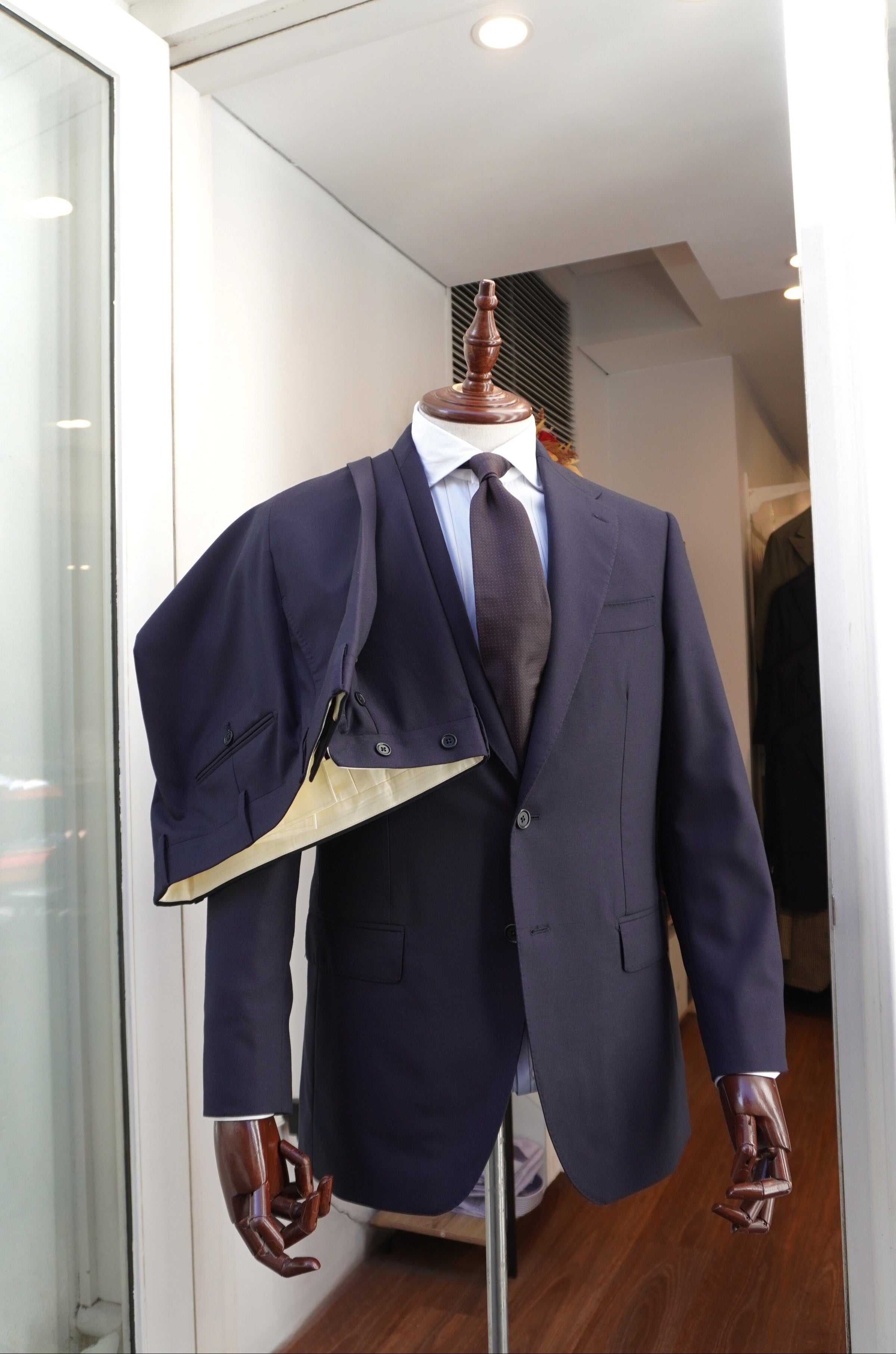 Caruso Navy men's suit