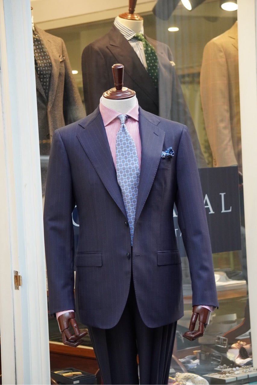Rione Navy pinstripe men's suit