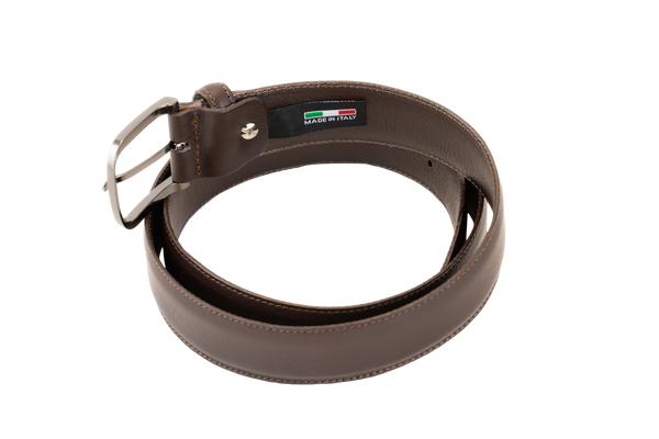 The Scandicci brown and black belt, made in Italy from a supple leather, textured, and is finished with a metal buckle. 